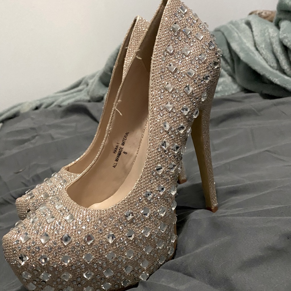 Sparkle Pumps